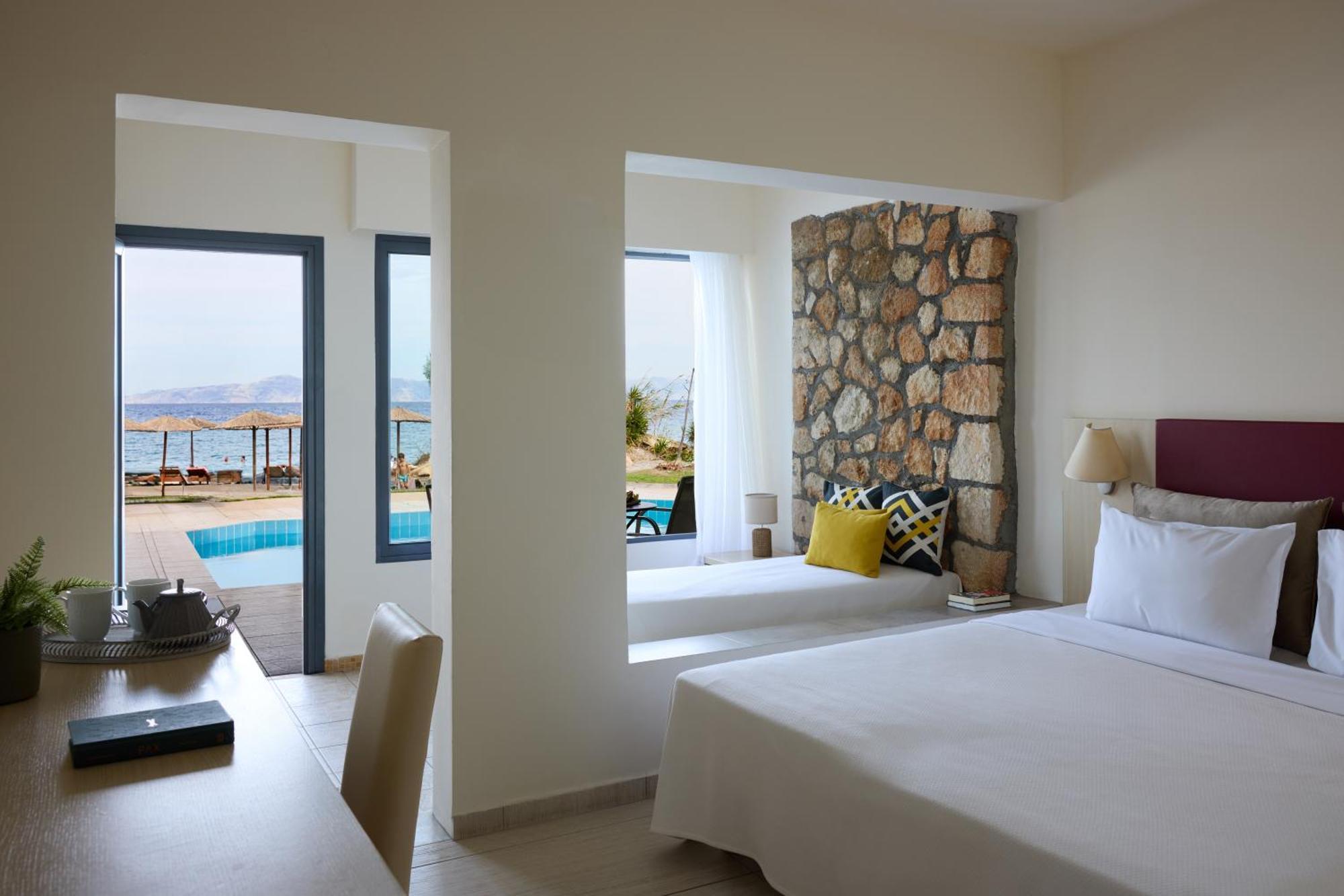 Blue Bay Beach Resort Ialysos  Exterior photo