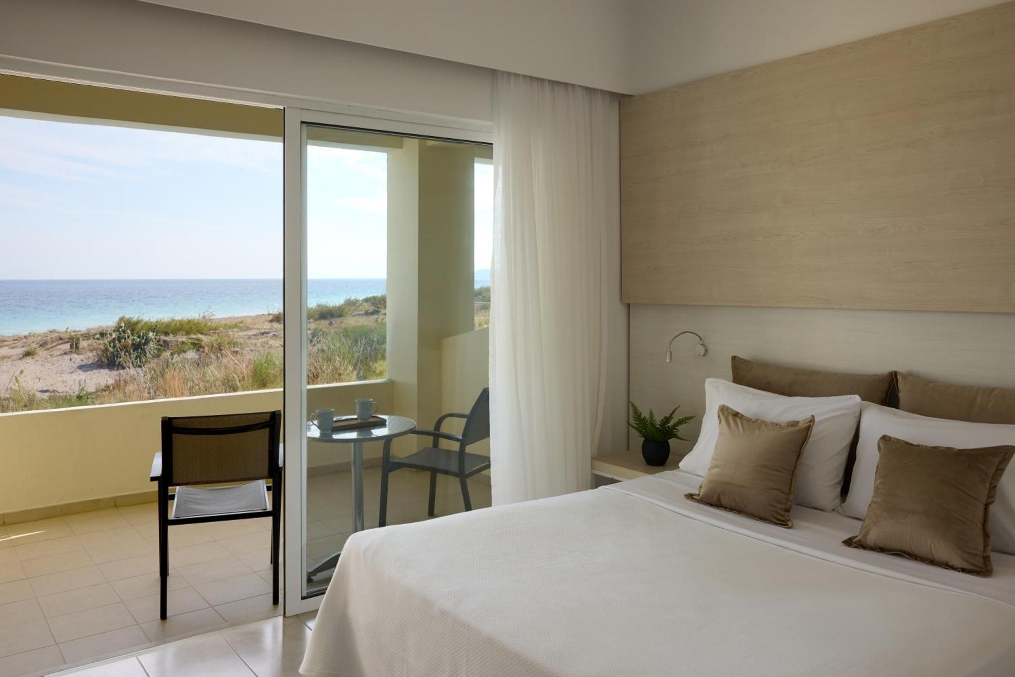 Blue Bay Beach Resort Ialysos  Exterior photo